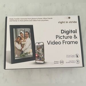 NEW IN BOX Right in Stride Digital Picture & Video Frame - 10” - Black